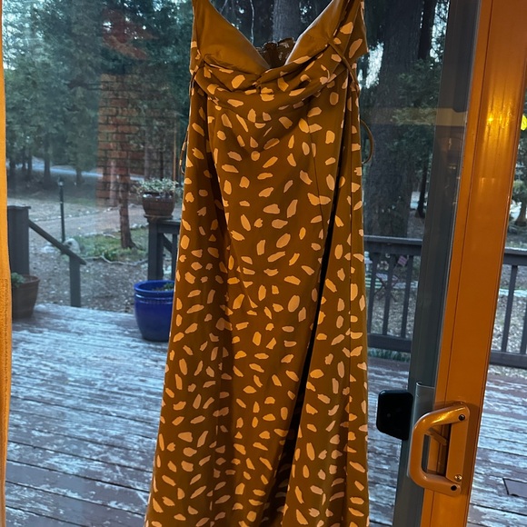 Lulus Olive Green Spotted Midi Dress - Picture 5 of 9